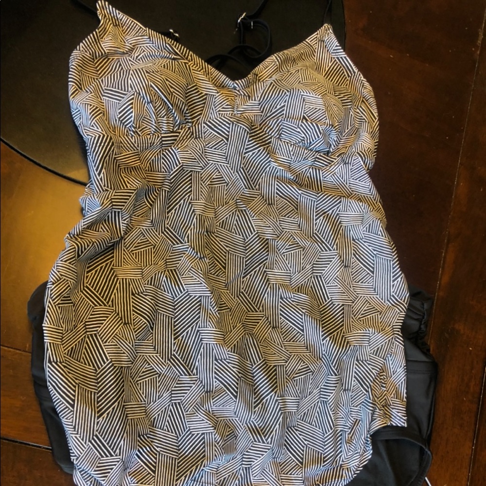 Maternity bathing suit